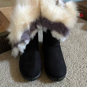 Black Boots with Faux Fur Trim